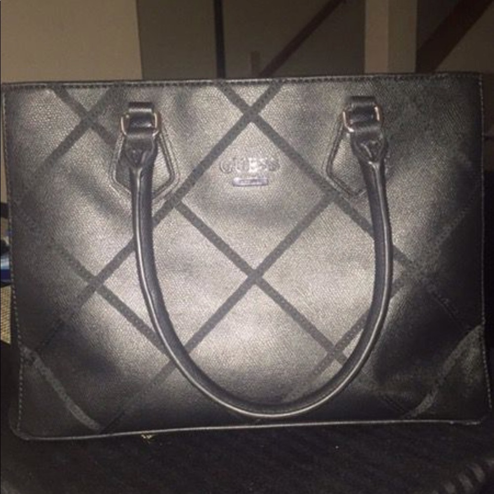 Black guess purse